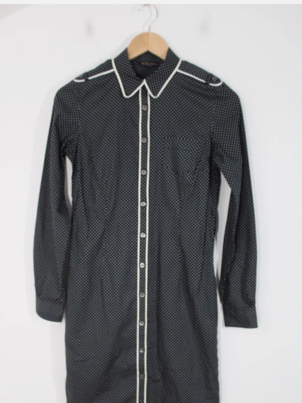 Brooks Brothers Black Dot-Print Longline Shirt with White Piping Size 8